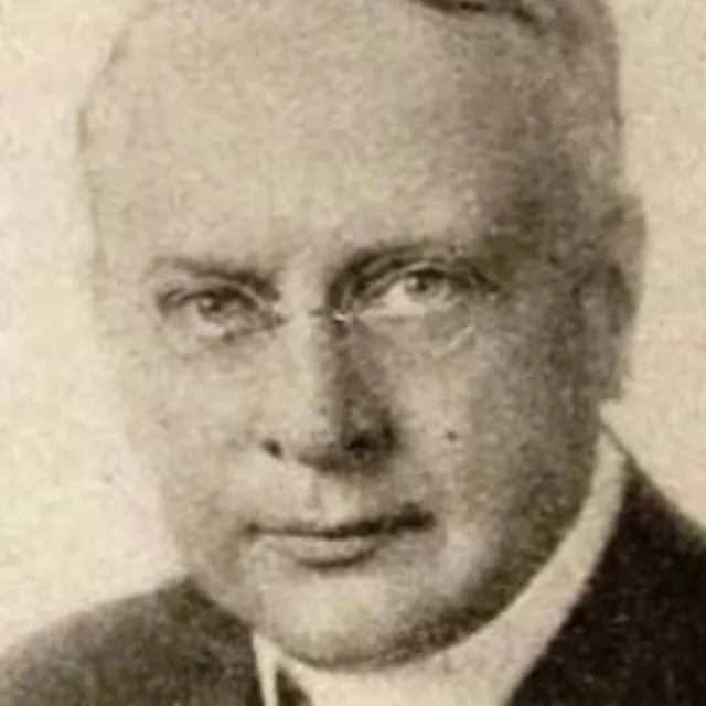 Edward LeSaint