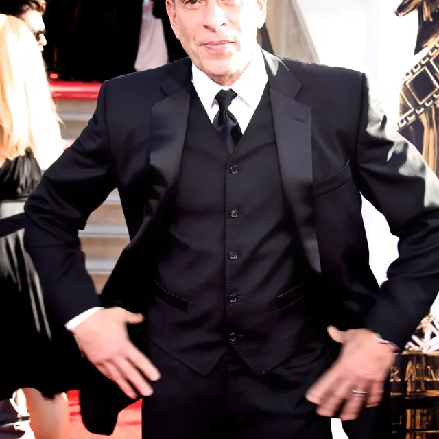 Nestor Serrano