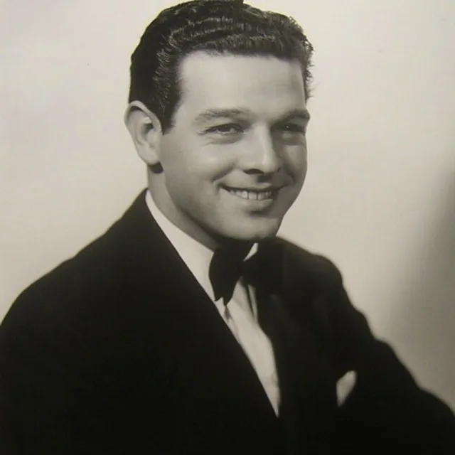 Robert Lowery
