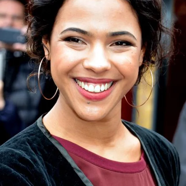 Zita Hanrot