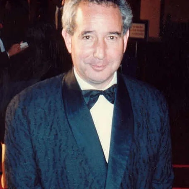 Michael Tucker
