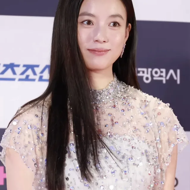 Han Hyo-joo