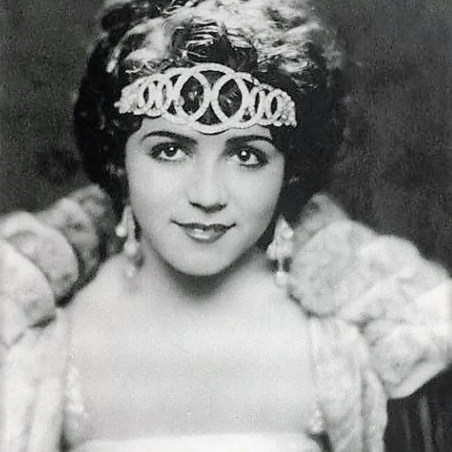 Gladys Walton