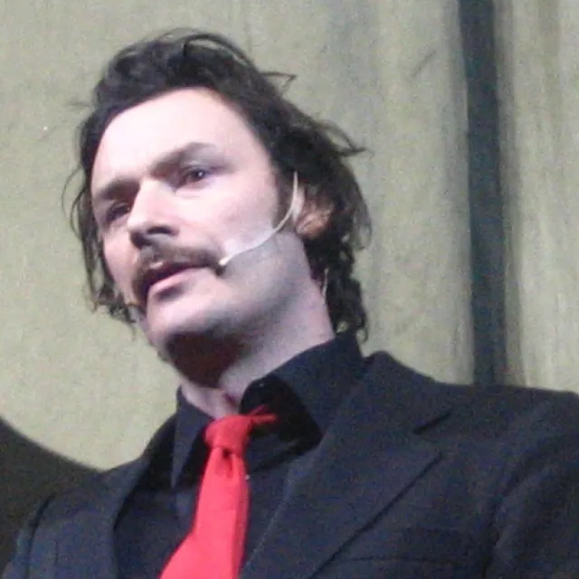 Julian Barratt