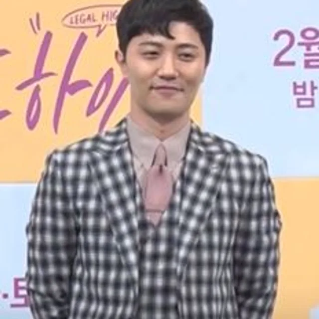 Jin Goo