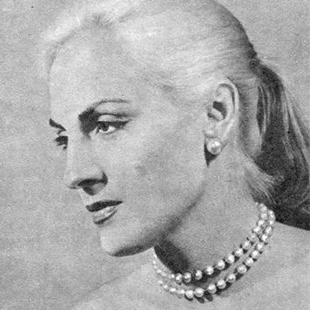 Zoe Ducós