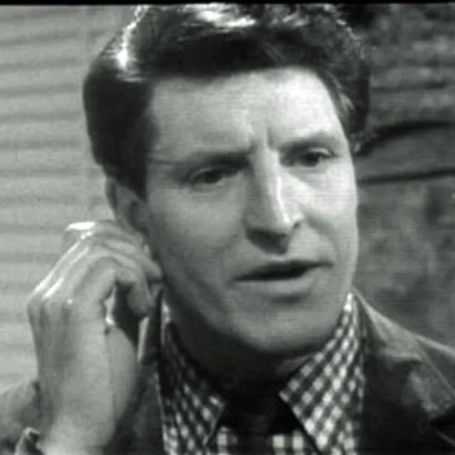 Denis Quilley