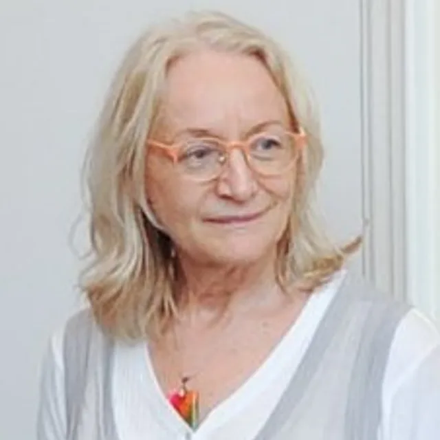 Rosemary Dunsmore
