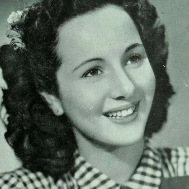 María Duval