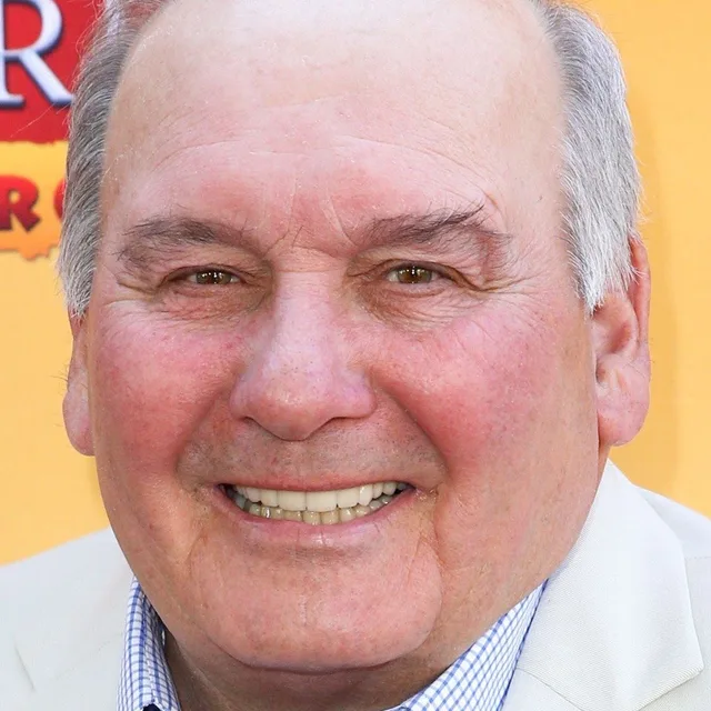 Ernie Sabella