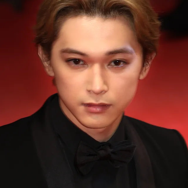 Ryo Yoshizawa