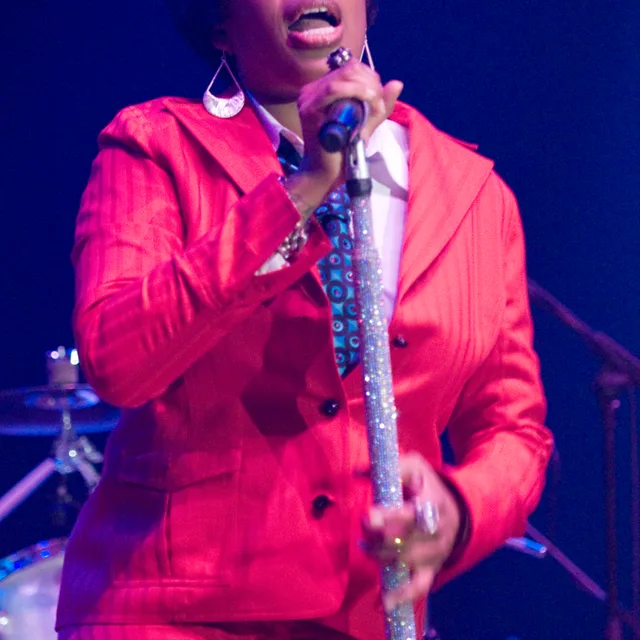 Macy Gray