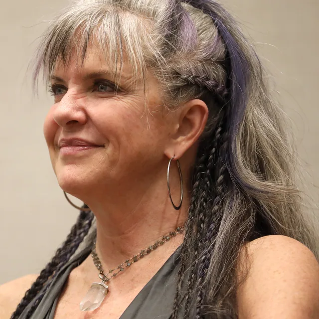 Jennifer Hale