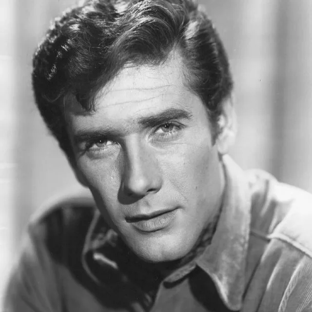 Robert Fuller
