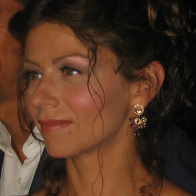 Amanda Sandrelli