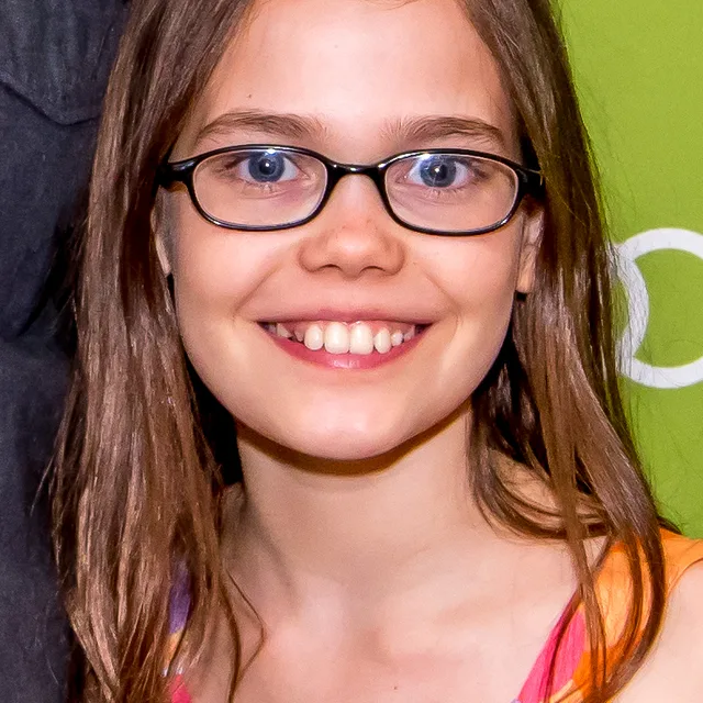 Oona Laurence