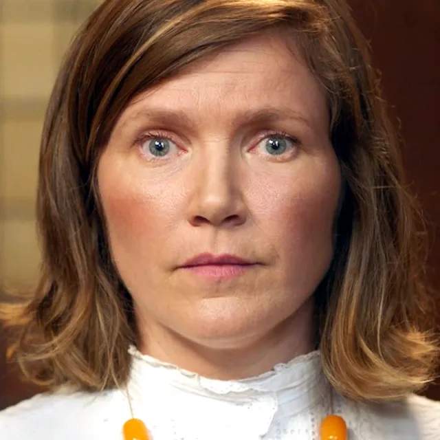 Jessica Hynes