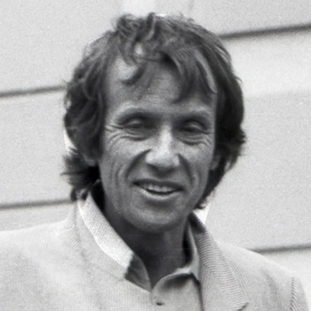 Yves Rénier