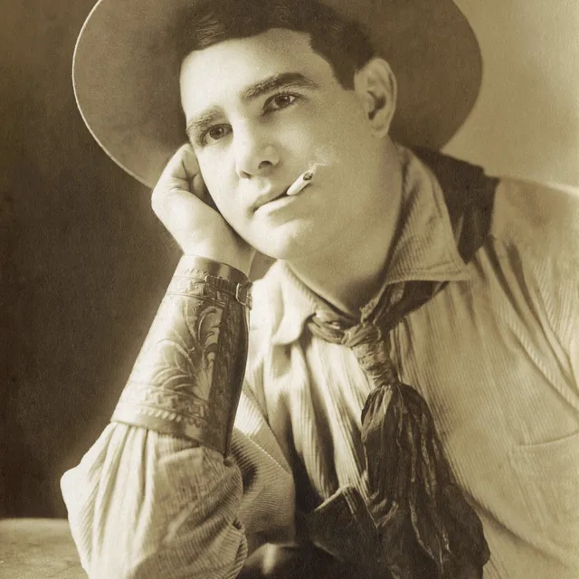 Edgar Jones