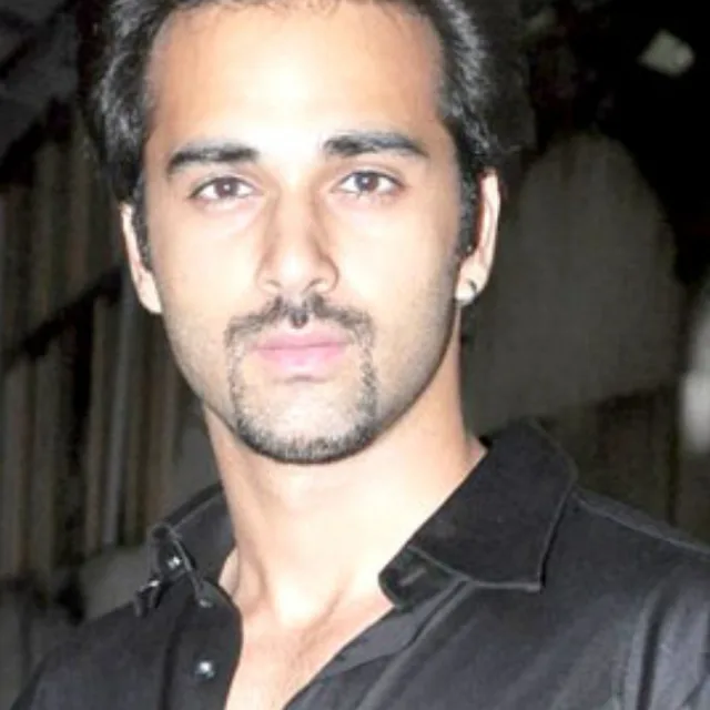 Pulkit Samrat