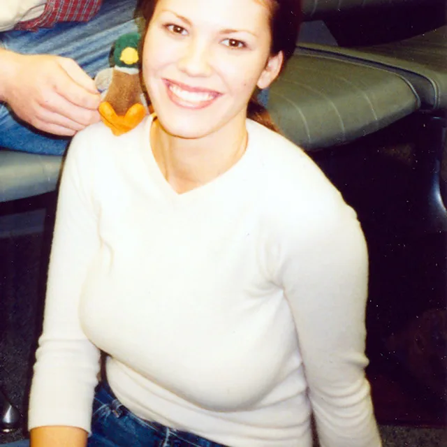 Nikki Cox
