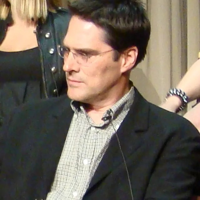 Thomas Gibson