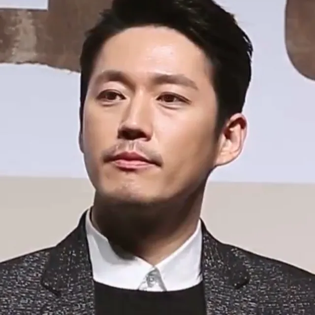 Jang Hyuk