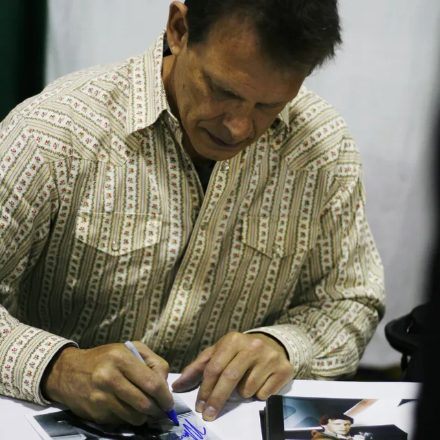 Marc Singer