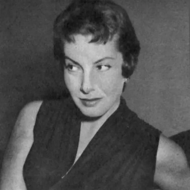 Adriana Serra