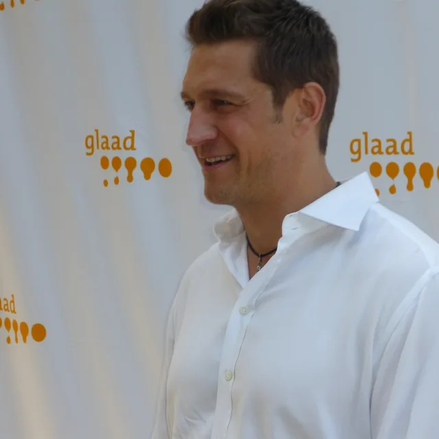 Robert Gant