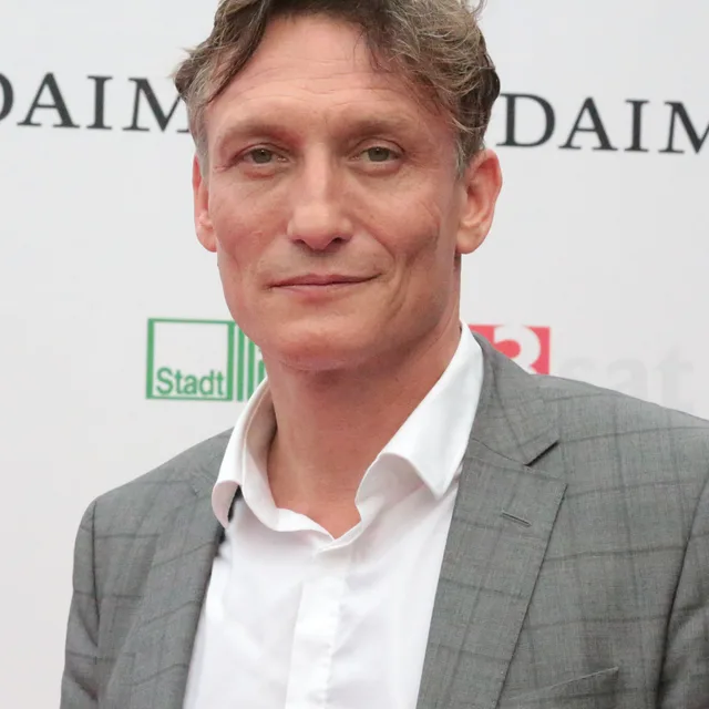 Oliver Masucci