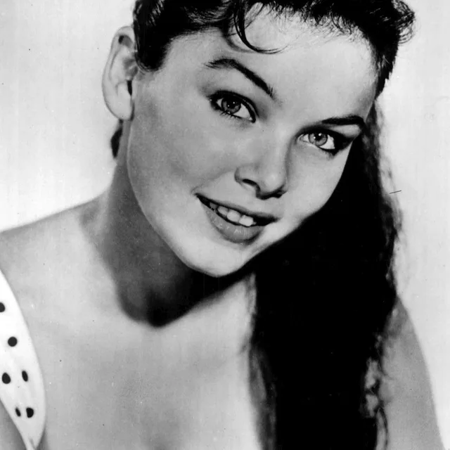 Yvonne Craig