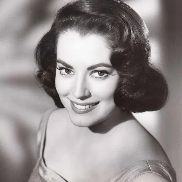 Susan Kohner