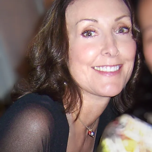 Tress MacNeille