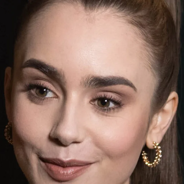 Lily Collins