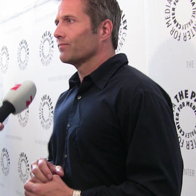 Rob Estes