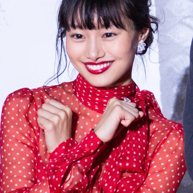 Shiori Kutsuna