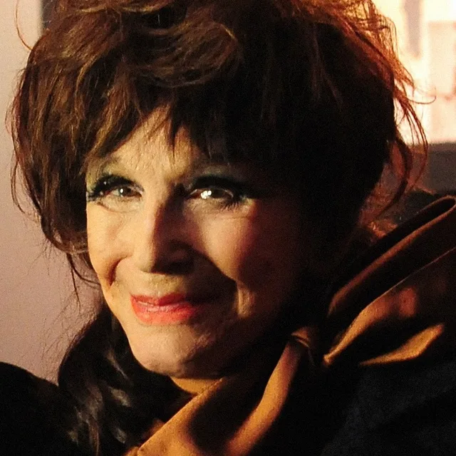 Fenella Fielding