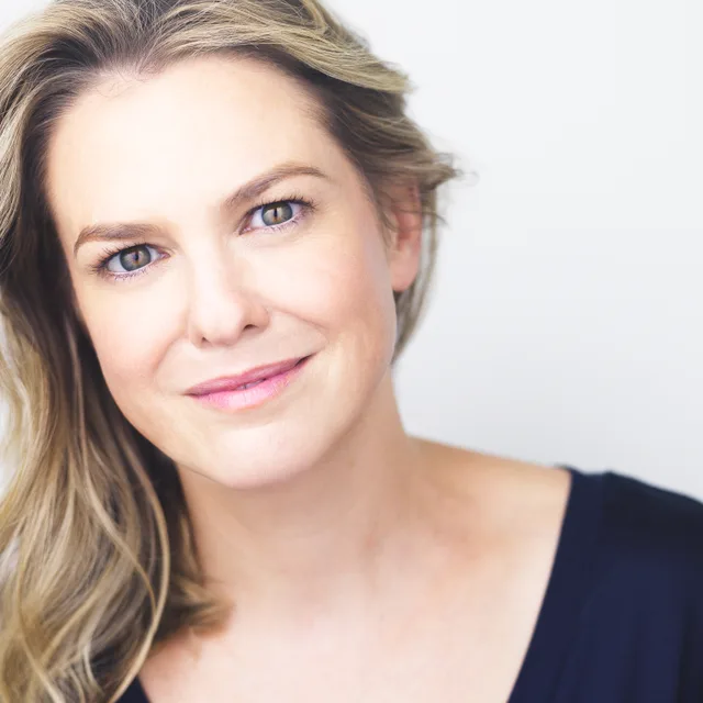Larisa Oleynik