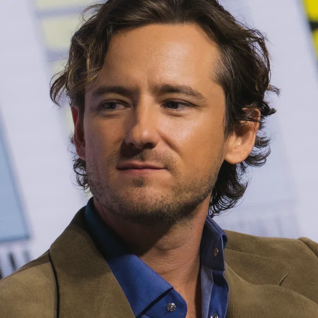 Lewis Pullman