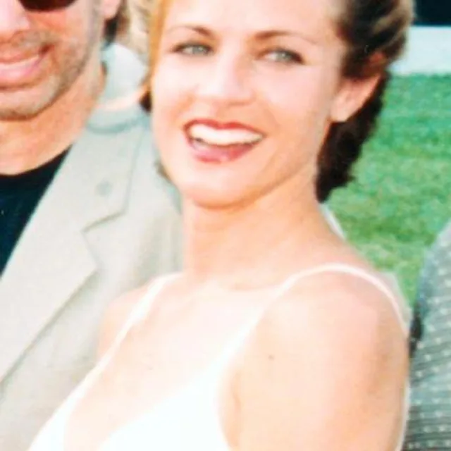 Jessica Steen