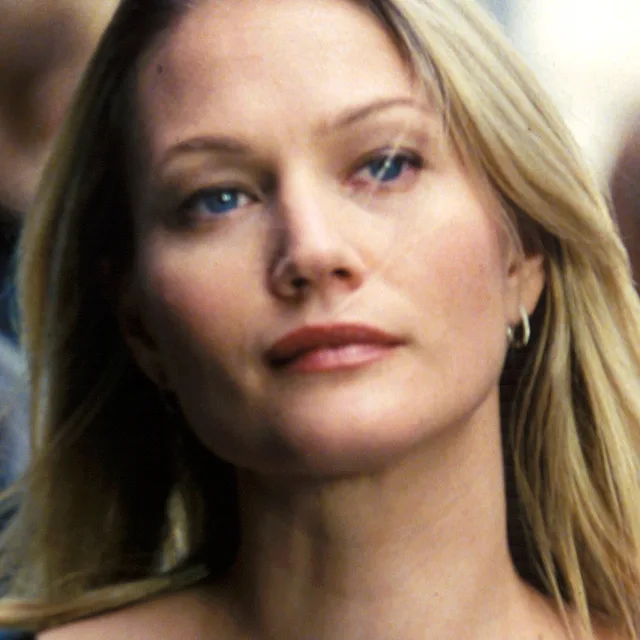 Sarah Wynter