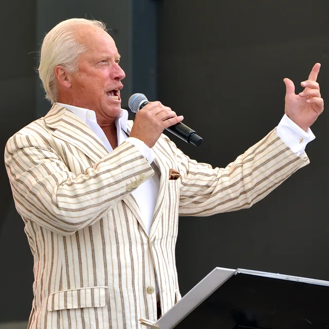 Loa Falkman