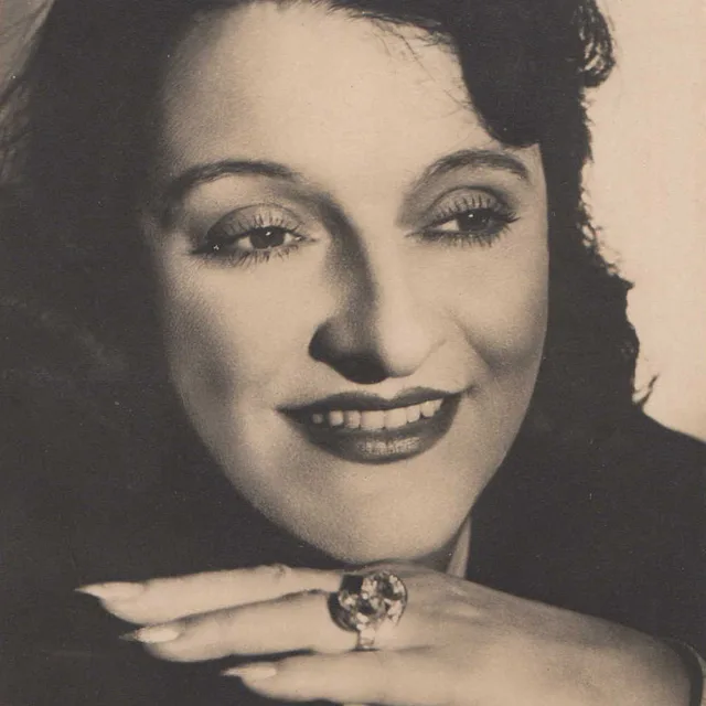 Jane Sourza