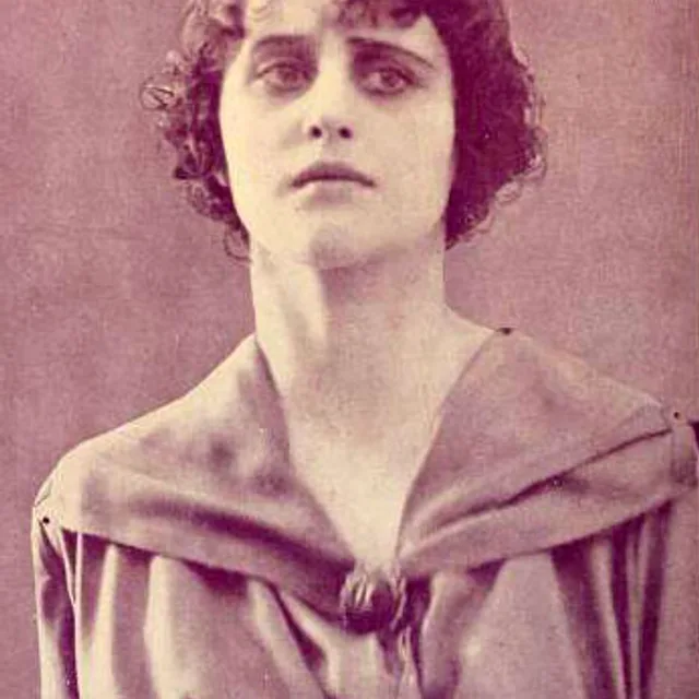 Vera Kholodnaya