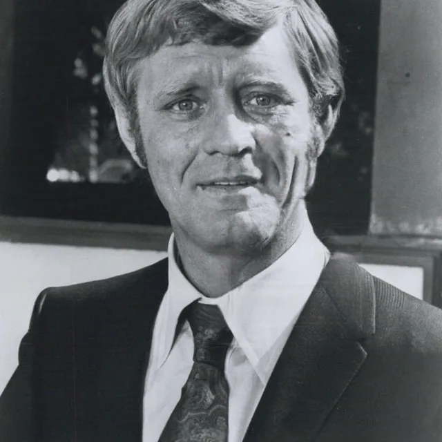 Don Knight