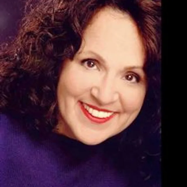 Carol Ann Susi