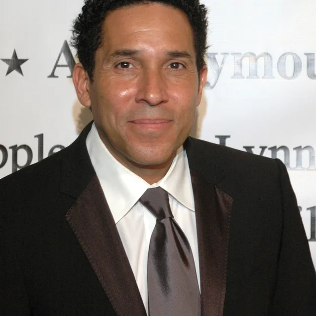 Oscar Nunez