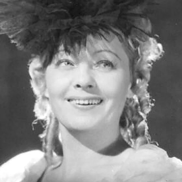 Monette Dinay