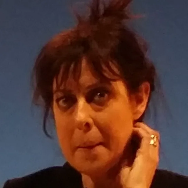 Leni Parker